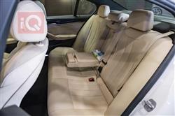 بی ئێم دەبڵیو سیریەس 5